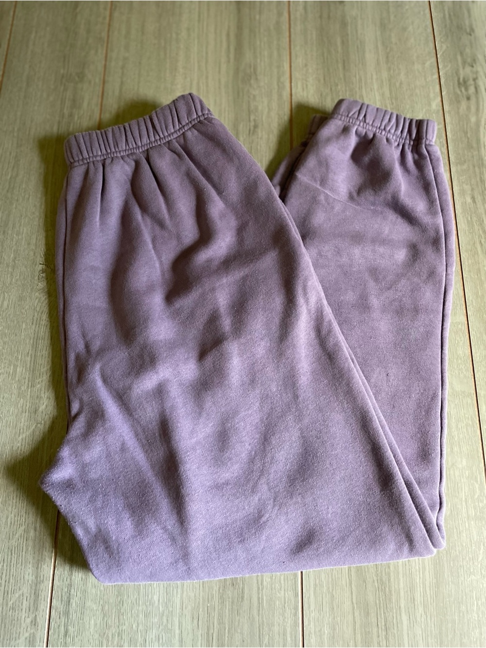 Vitality women’s small purple sweatpants